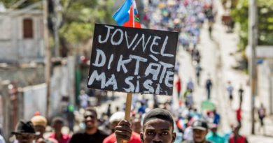Protestos em Porto Príncipe
