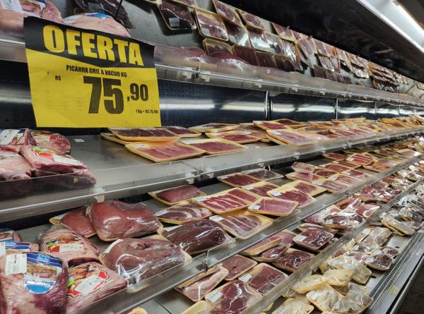 Preço carne no supermercado